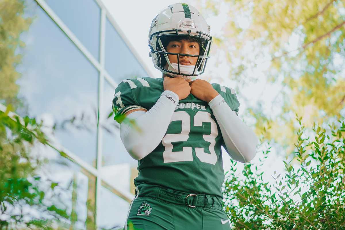 VYPE HYPE: John Cooper's Man in the Middle