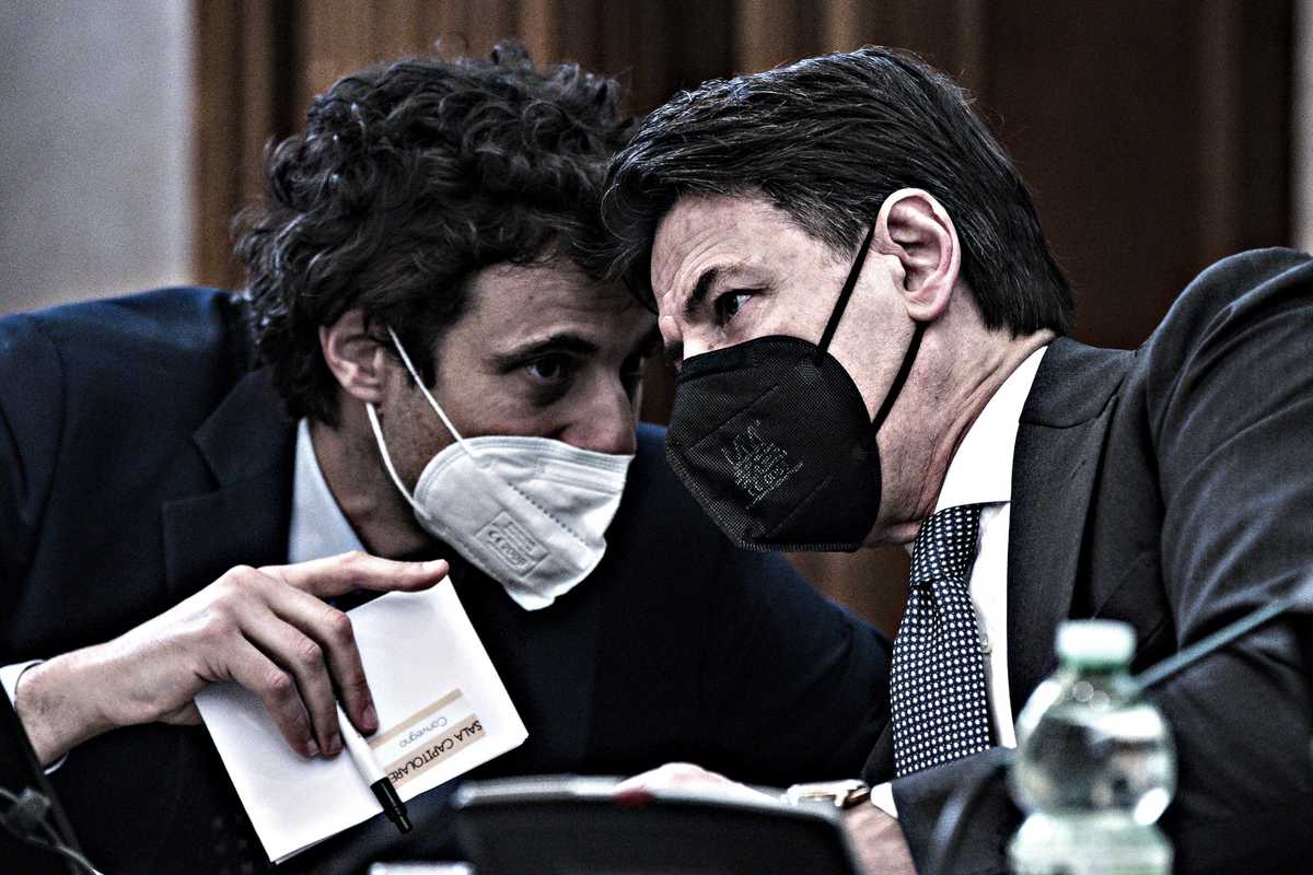 Scontro finale nel M5s tra governisti e ala dura. Crippa sotto accusa per la spallata a Conte