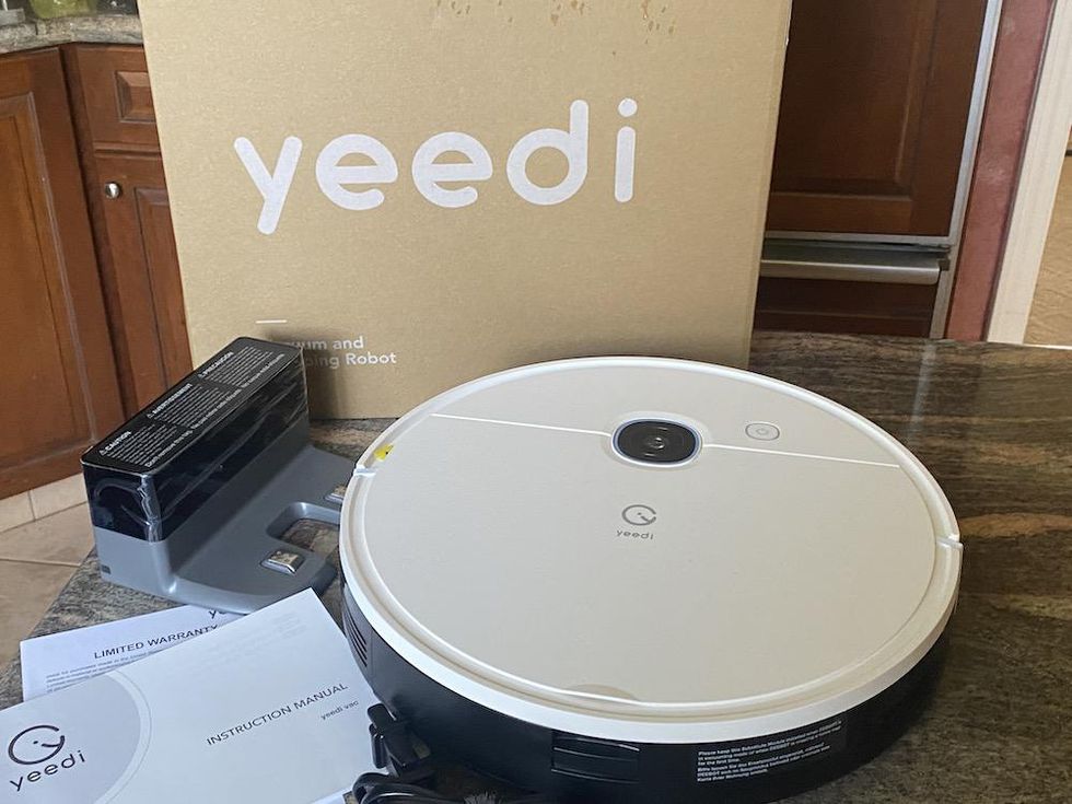 a photo of yeedi vac robot vacuum unboxed.