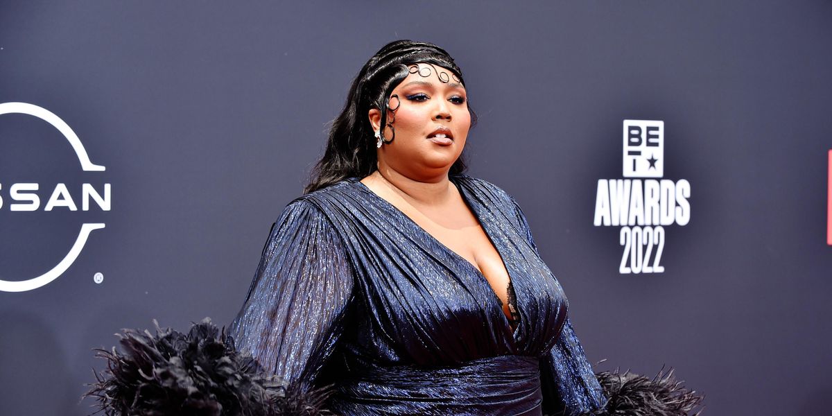 Lizzo Opens Up About Her Non-Traditional Relationship: ‘The Love Gets To Be The Main Event’