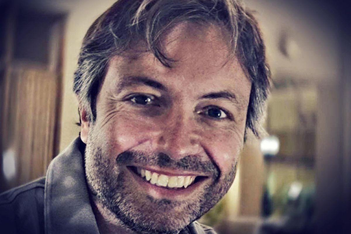 Costantino scarcerato dopo 16 mesi. Ma gli Emirati continuano coi ricatti