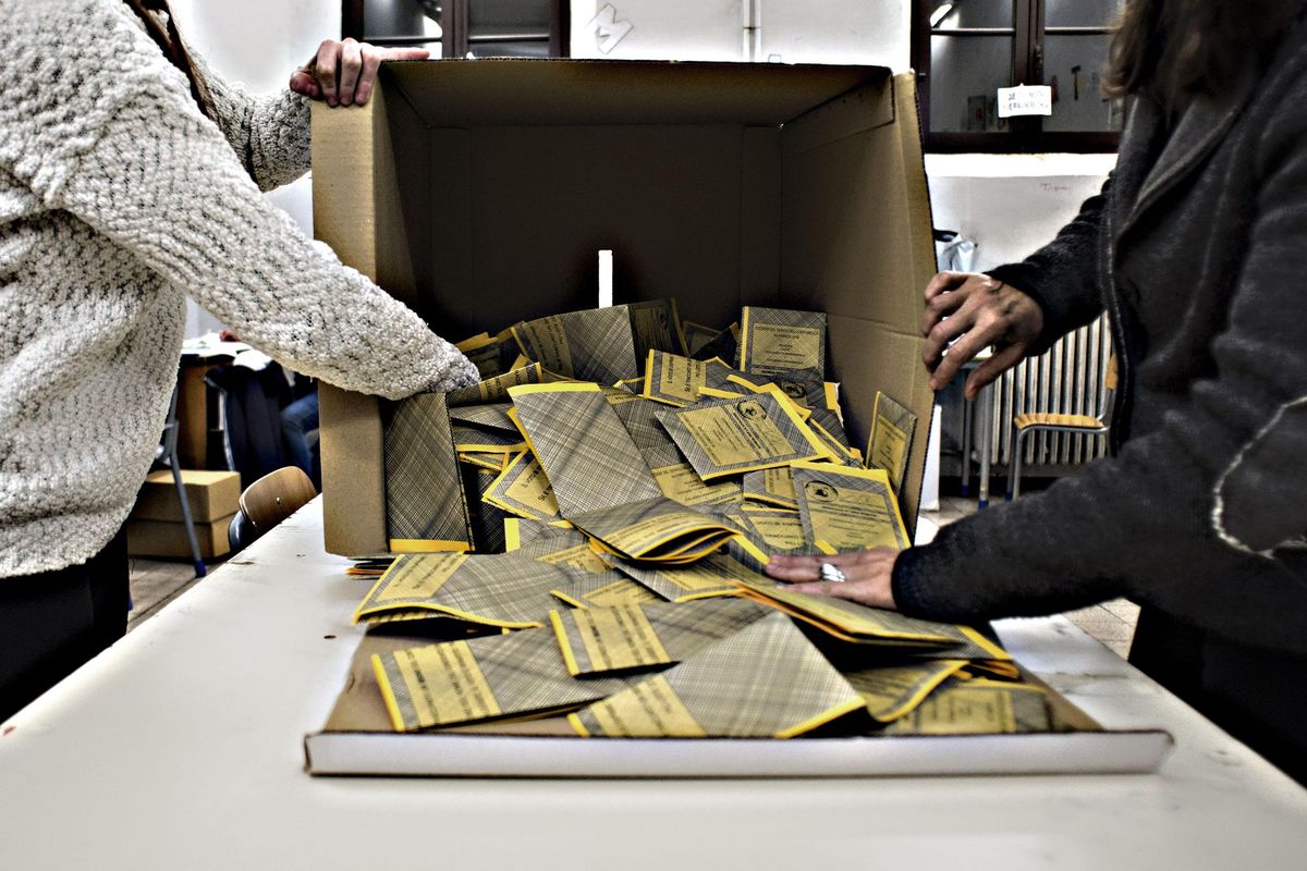 Basta coi trucchetti: si vota il 25 settembre