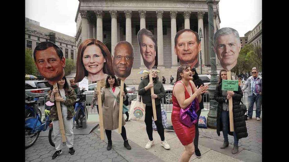 Harvard Law instructor SCOTUS justices who overturned Roe v Wade should never know peace again its our civic duty to accost them every time they are in public