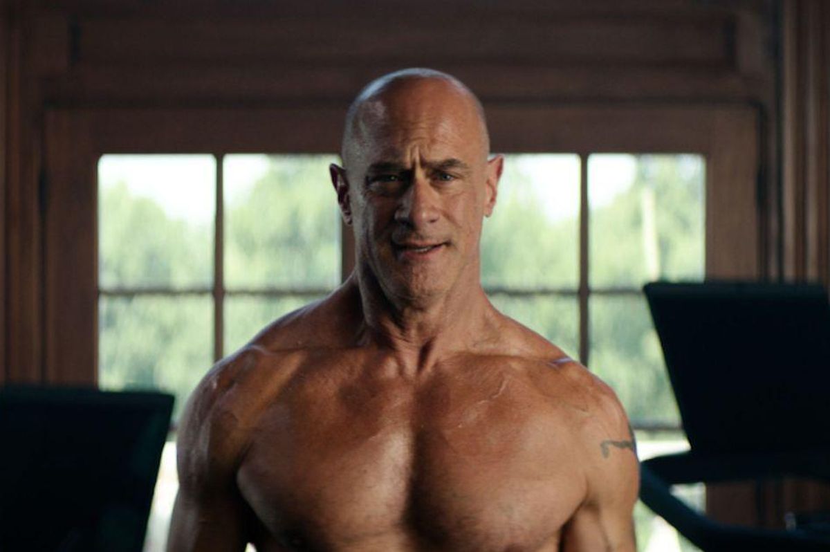 Christopher Meloni Working Out For Peloton