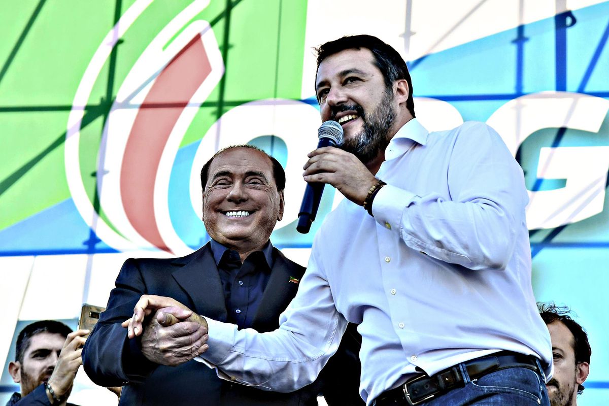 Salvini e Berlusconi defenestrano i 5 stelle