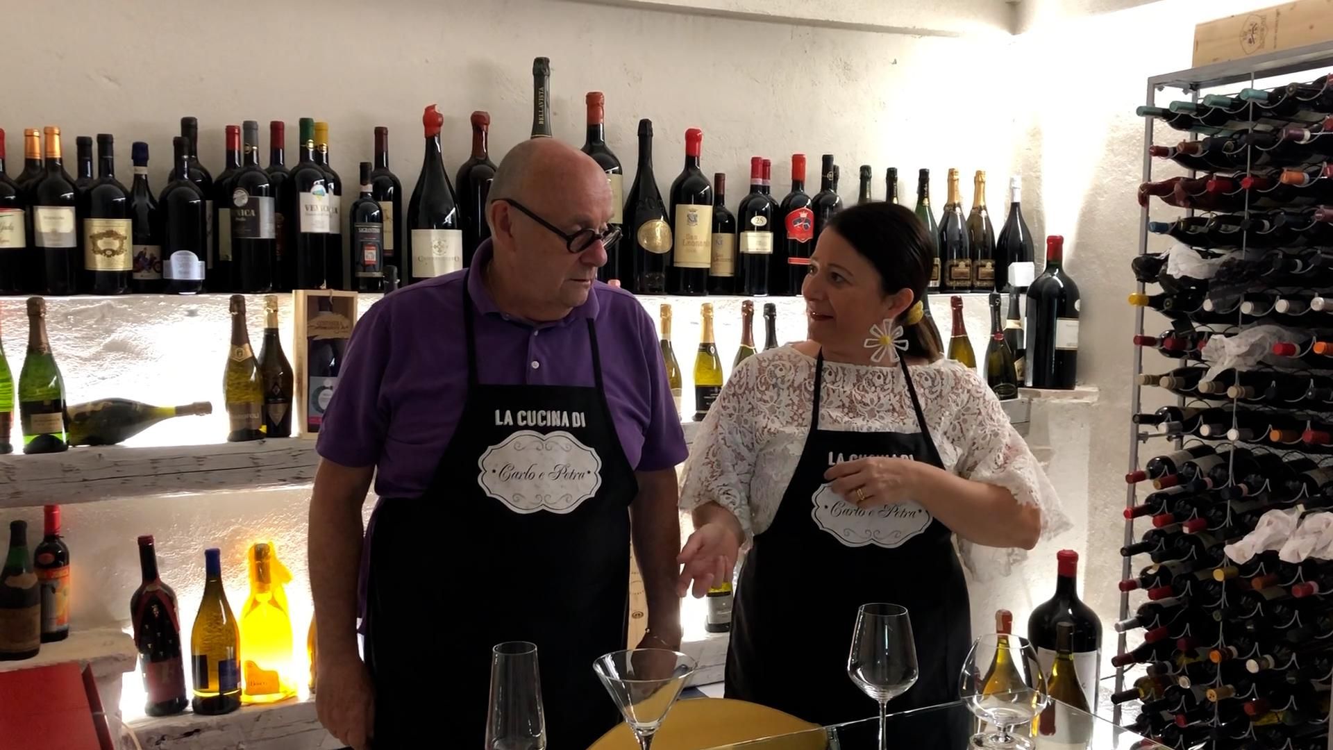 Le pillole di galateo di Petra e Carlo: l’uso dei bicchieri con lo stelo