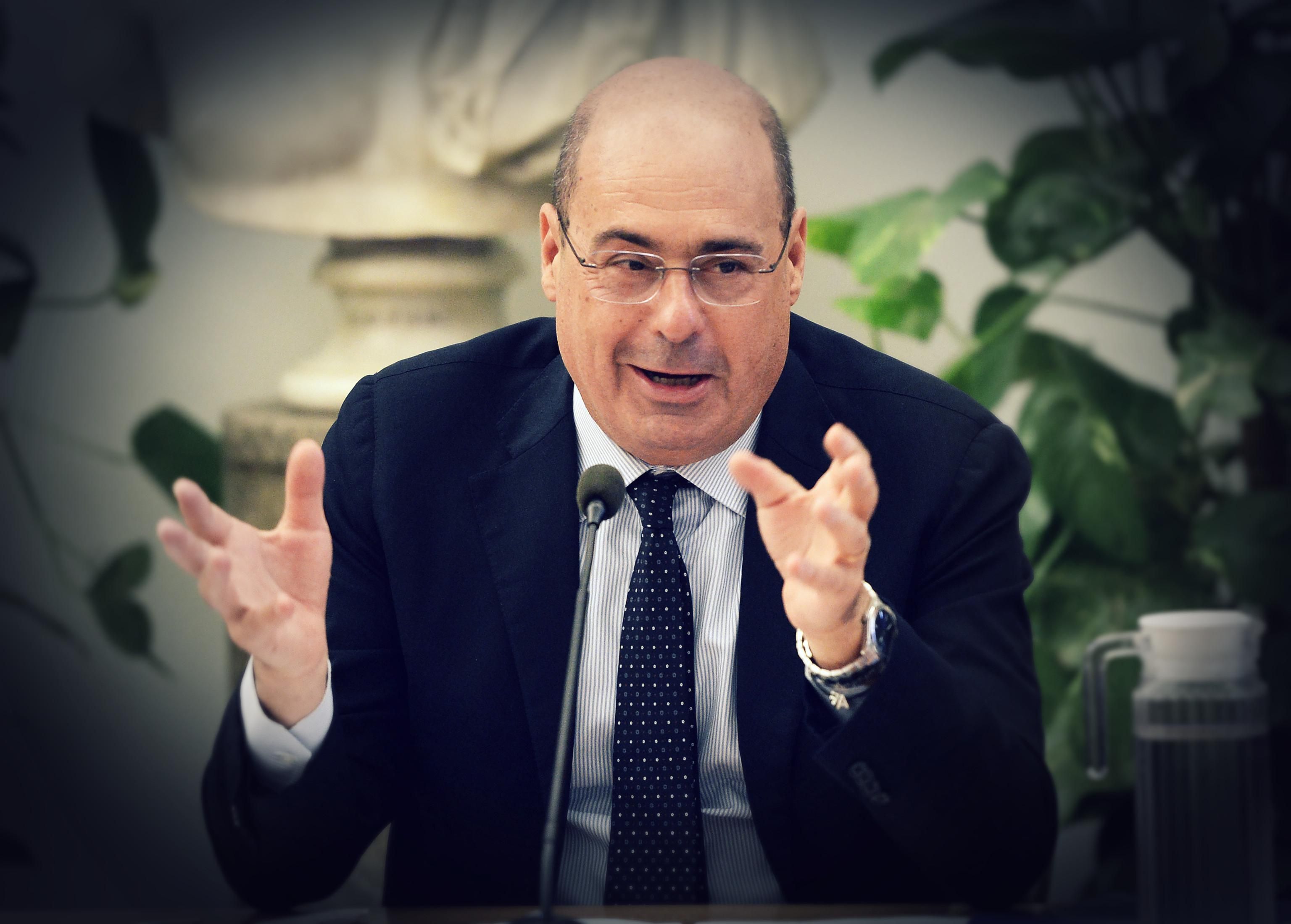 Sindaci e governatori dem mollano i cittadini