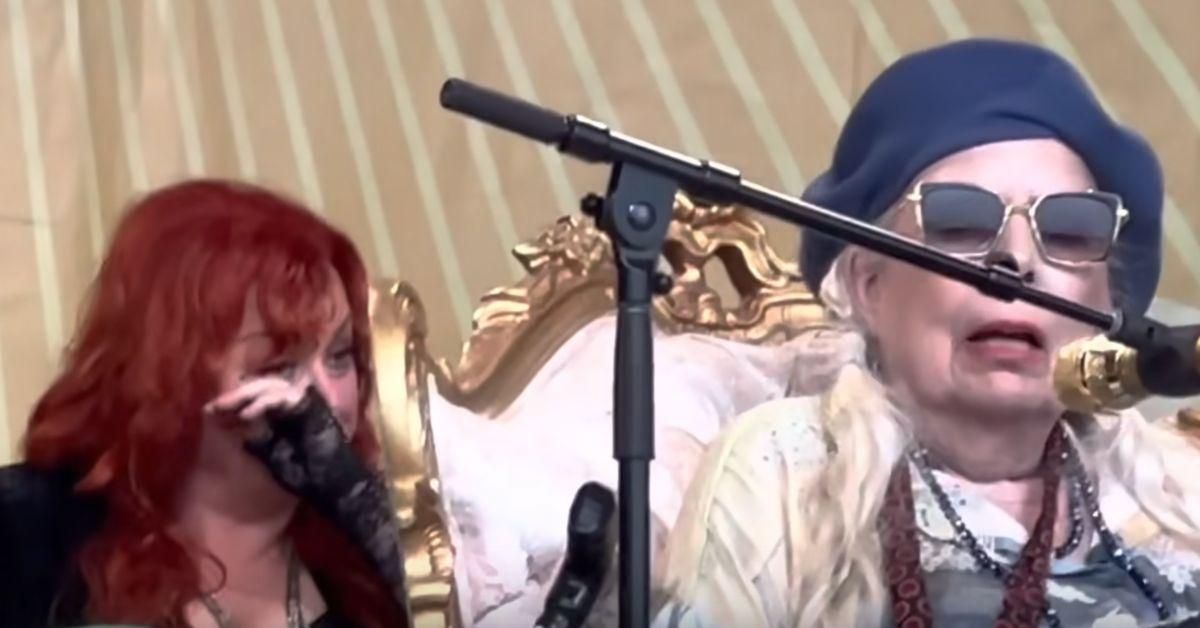 Wynonna Judd's Emotional Response To Joni Mitchell Singing 'Both Sides Now' Live Is All of Us