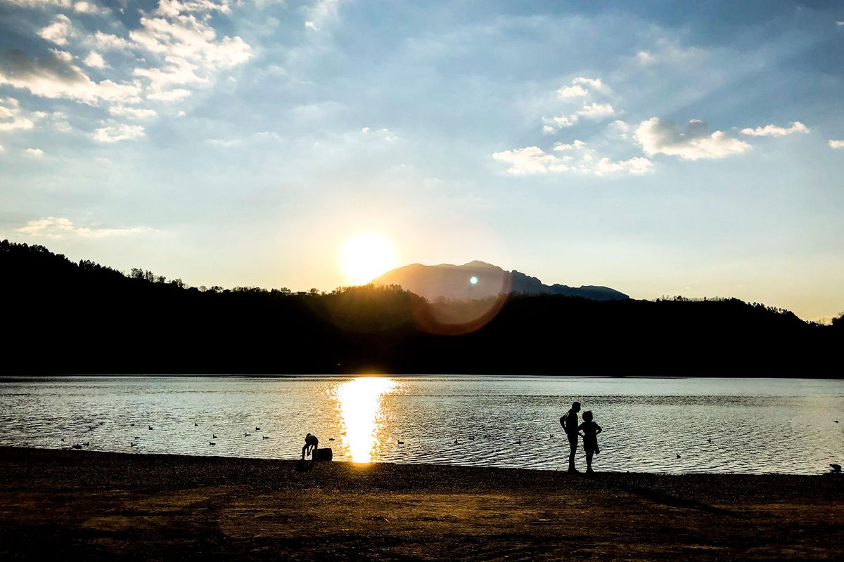 Le baby gang africane ora vanno all’assalto dei laghi del Trentino