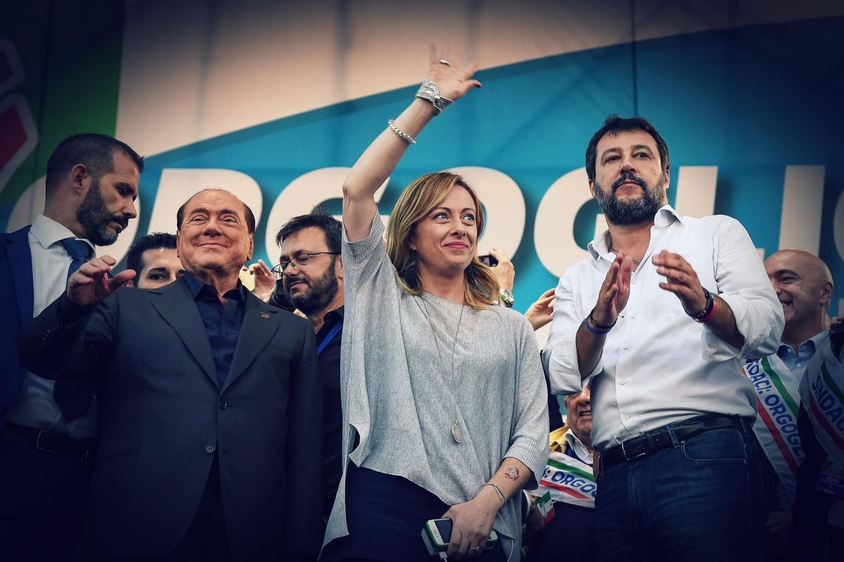 Il Cav recupera la Meloni e rilancia. «Mi candido al Senato. No al listone»