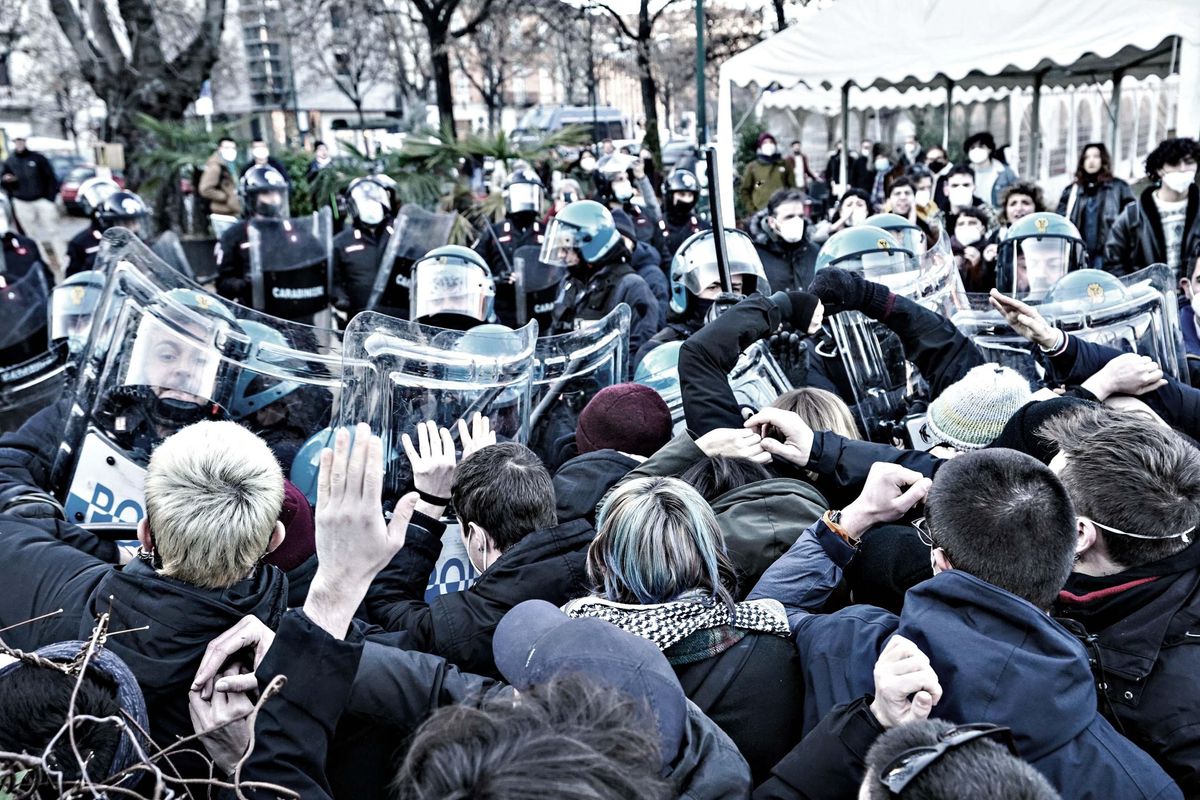 Centri sociali e No Tav organizzano il Social camp per il clima con Greta