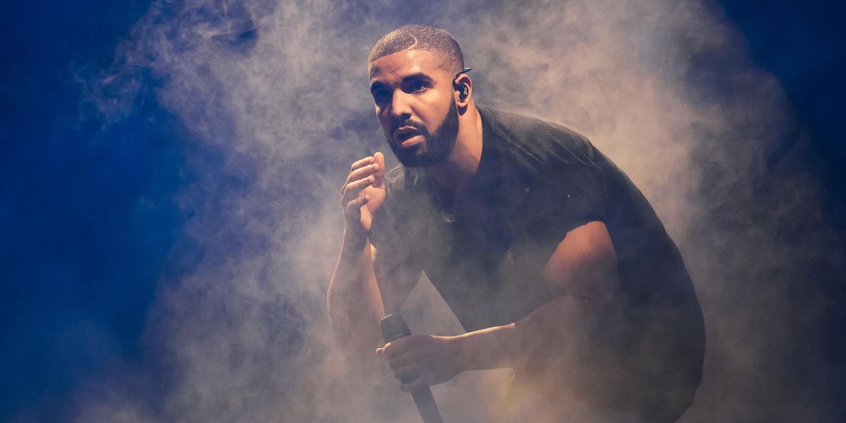 Drake Criticized For Airdropping Unknown Woman Photo of Herself