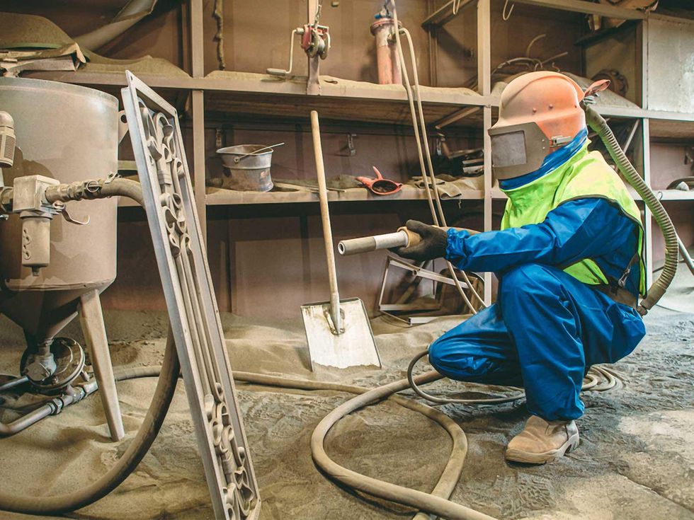 Why Sandblasting And Its Industrial Applications Popular Today?