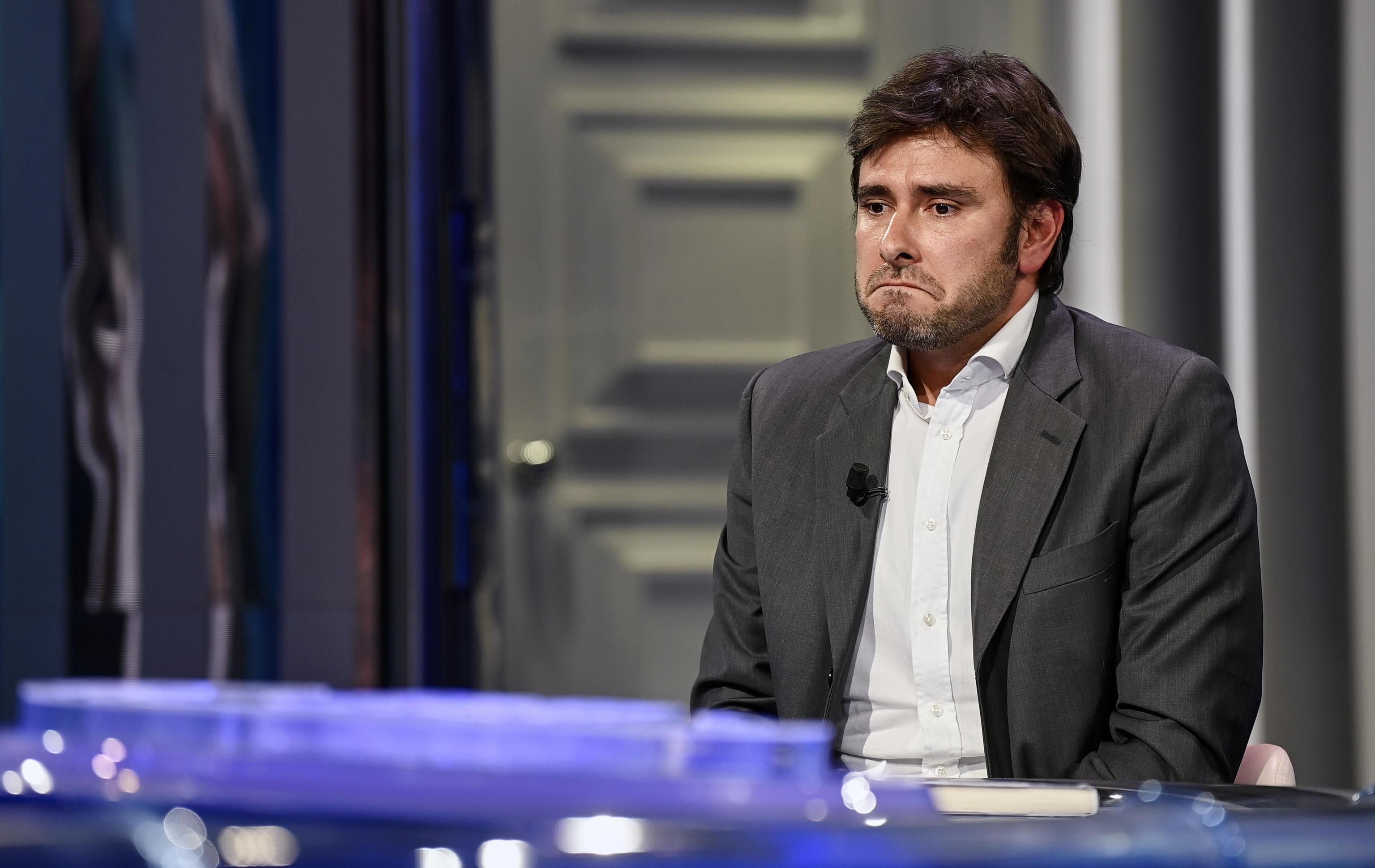 Il M5s si butta nello sprofondo rosso e studia un’alleanza a sinistra del Pd