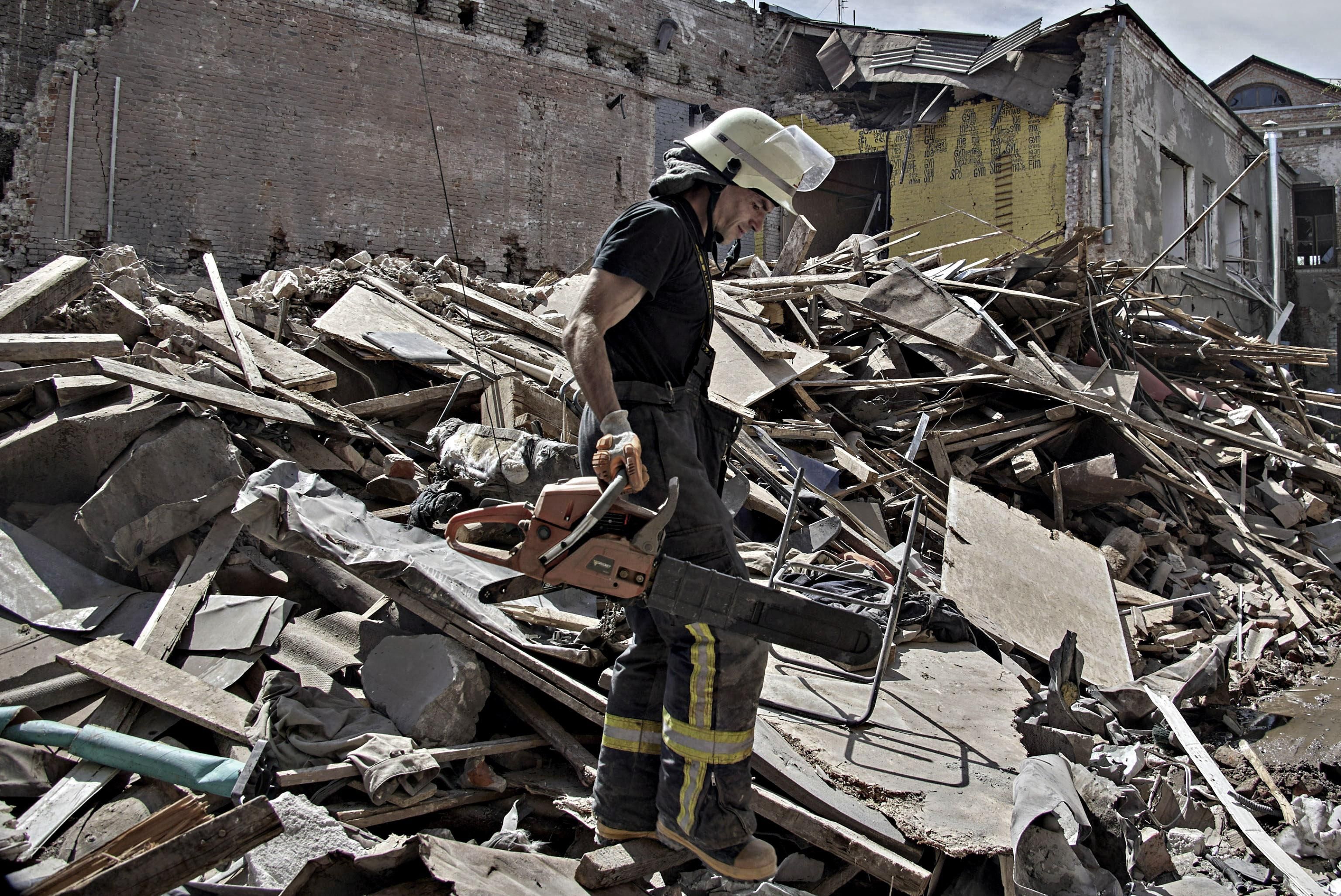 Bombe sul carcere. I russi: «Kiev vuole sterminare i pentiti di Azov»