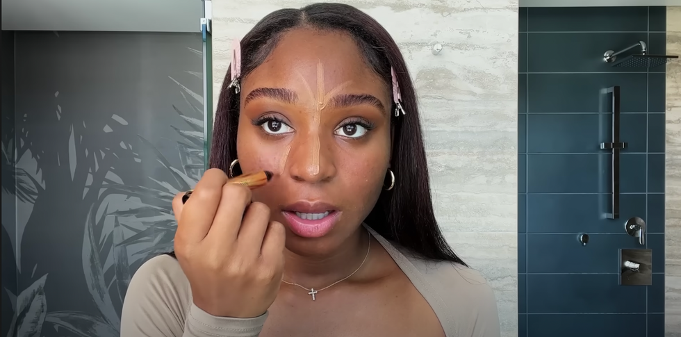 Normani, Akneye Meyilli Cildi İçin Çalışan Güzellik Rutinini Bıraktı 7 img