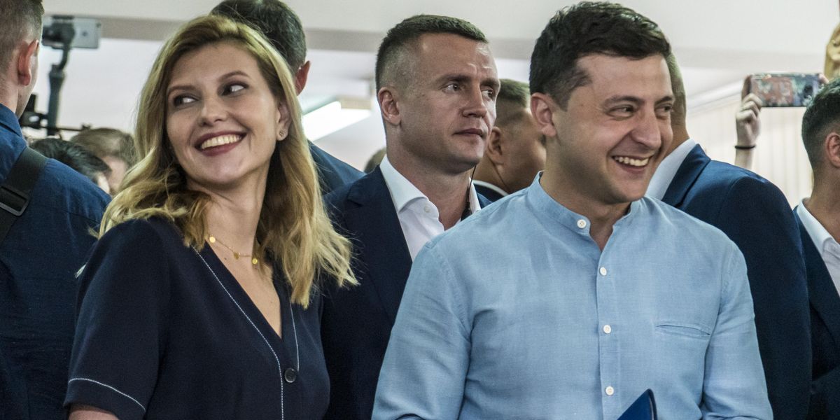 Ukrainian President, First Lady Criticized For 'Tone Deaf' Photo Shoot