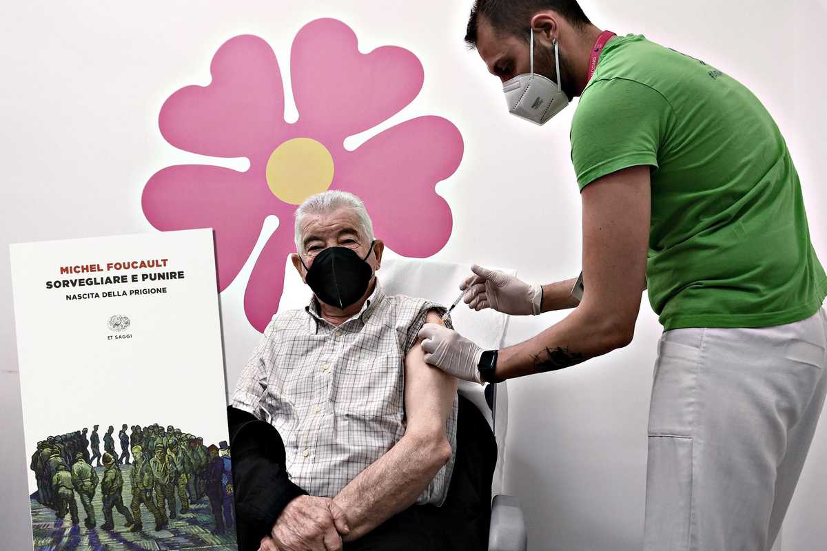 Effetti avversi, le Ulss si attivano: medici invitati a segnalare ogni caso