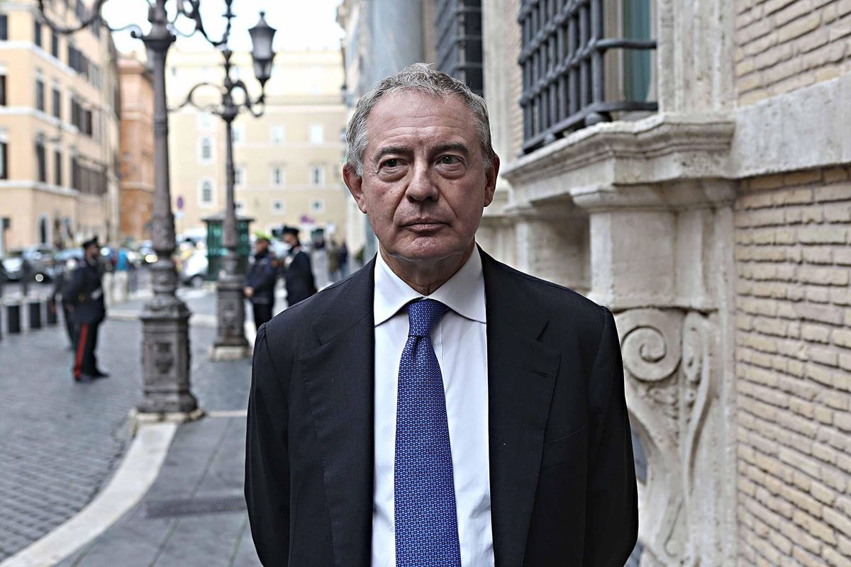 Dal Parlamento contrordine Difesa. Bocciata l’idea dell’esercito europeo