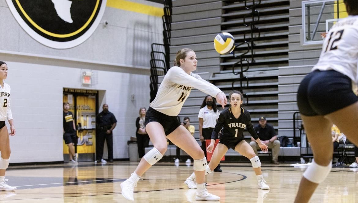 ROTW: Crandall Volleyball Middle Blocker, Leah Gardner
