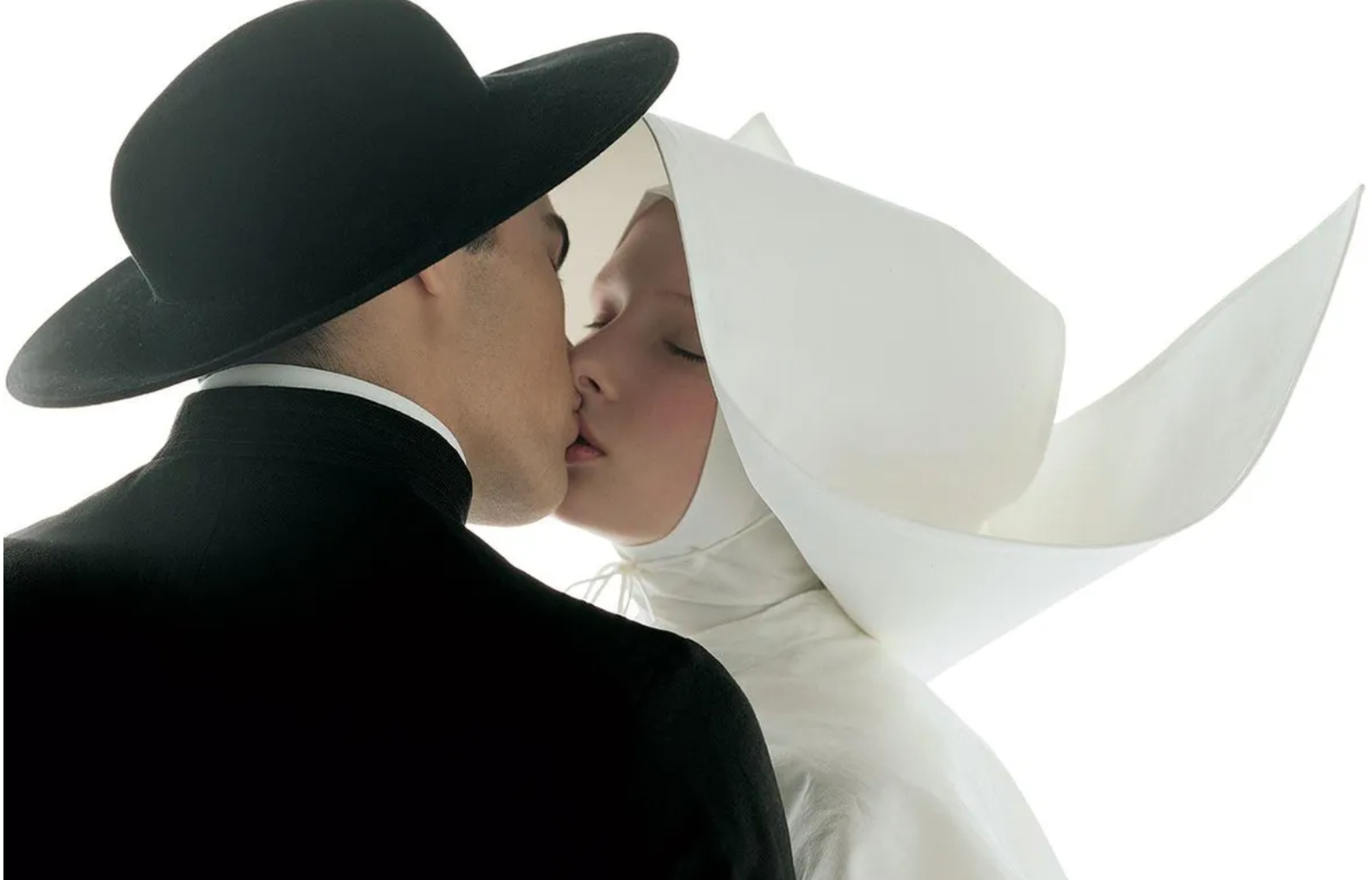 Le foto di Oliviero Toscani in mostra a Palazzo Reale
