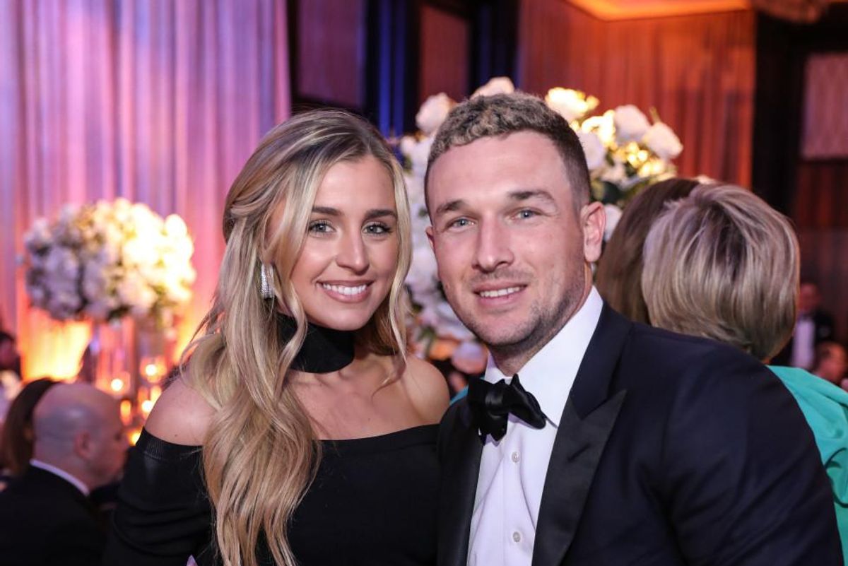 Alex & Reagan Bregman announce birth of baby on Instagram