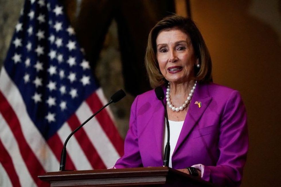 Pelosi Begins Asia Tour In Singapore, No Word On Taiwan Stop