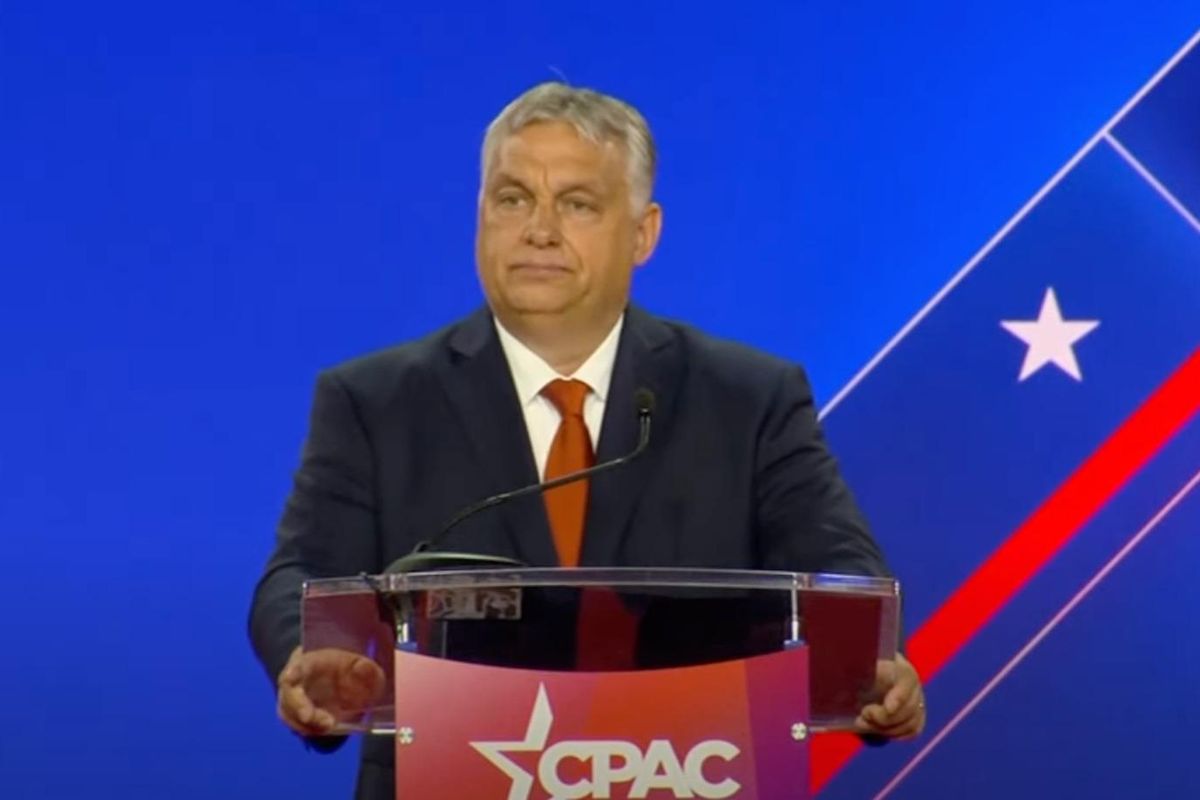 'Trump's Mussolini': Orban's Mar-A-Lago Visit Signals Fascist Alliance