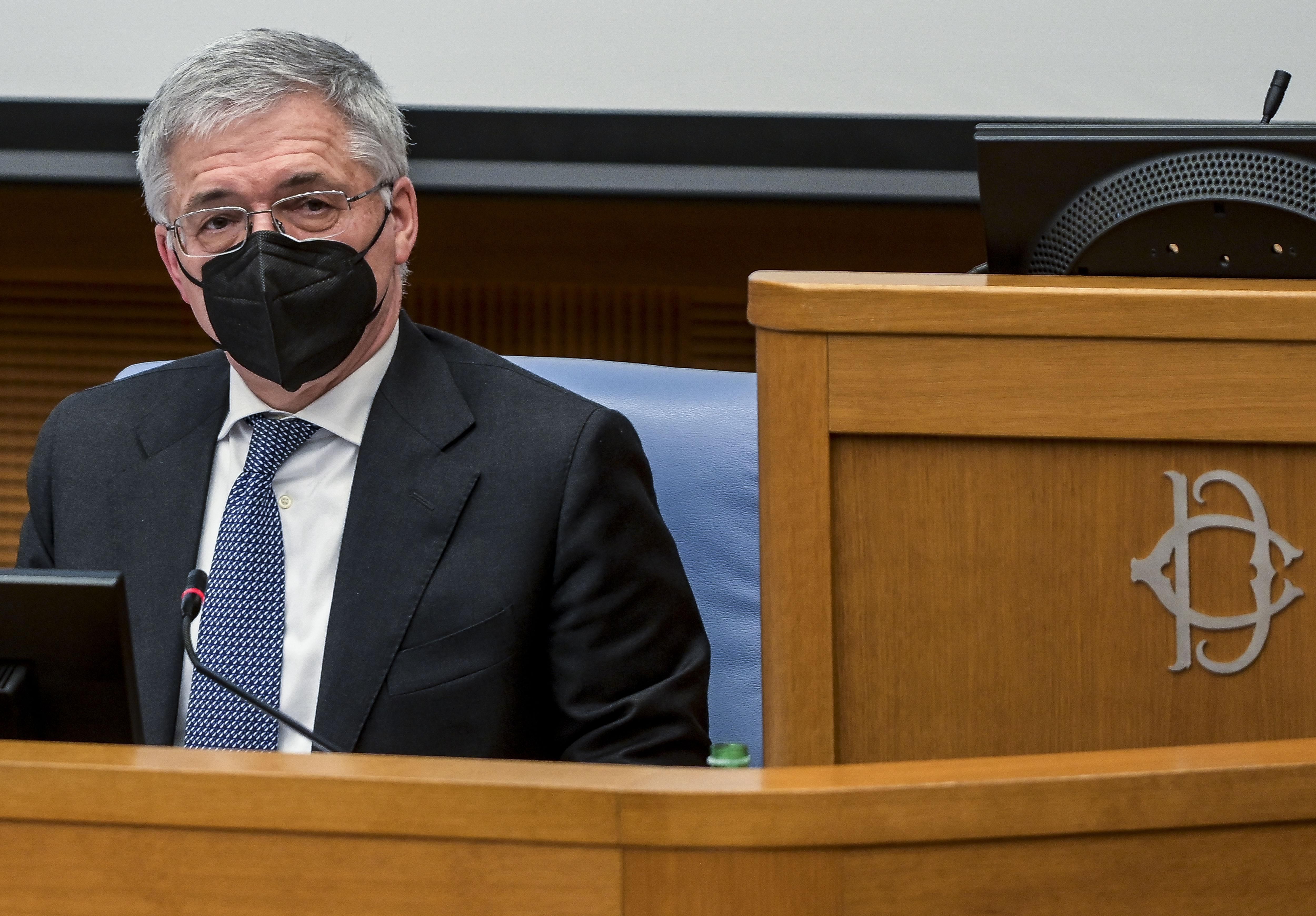 Moody’s tocca un nervo scoperto: la pioggia di bonus è un boomerang