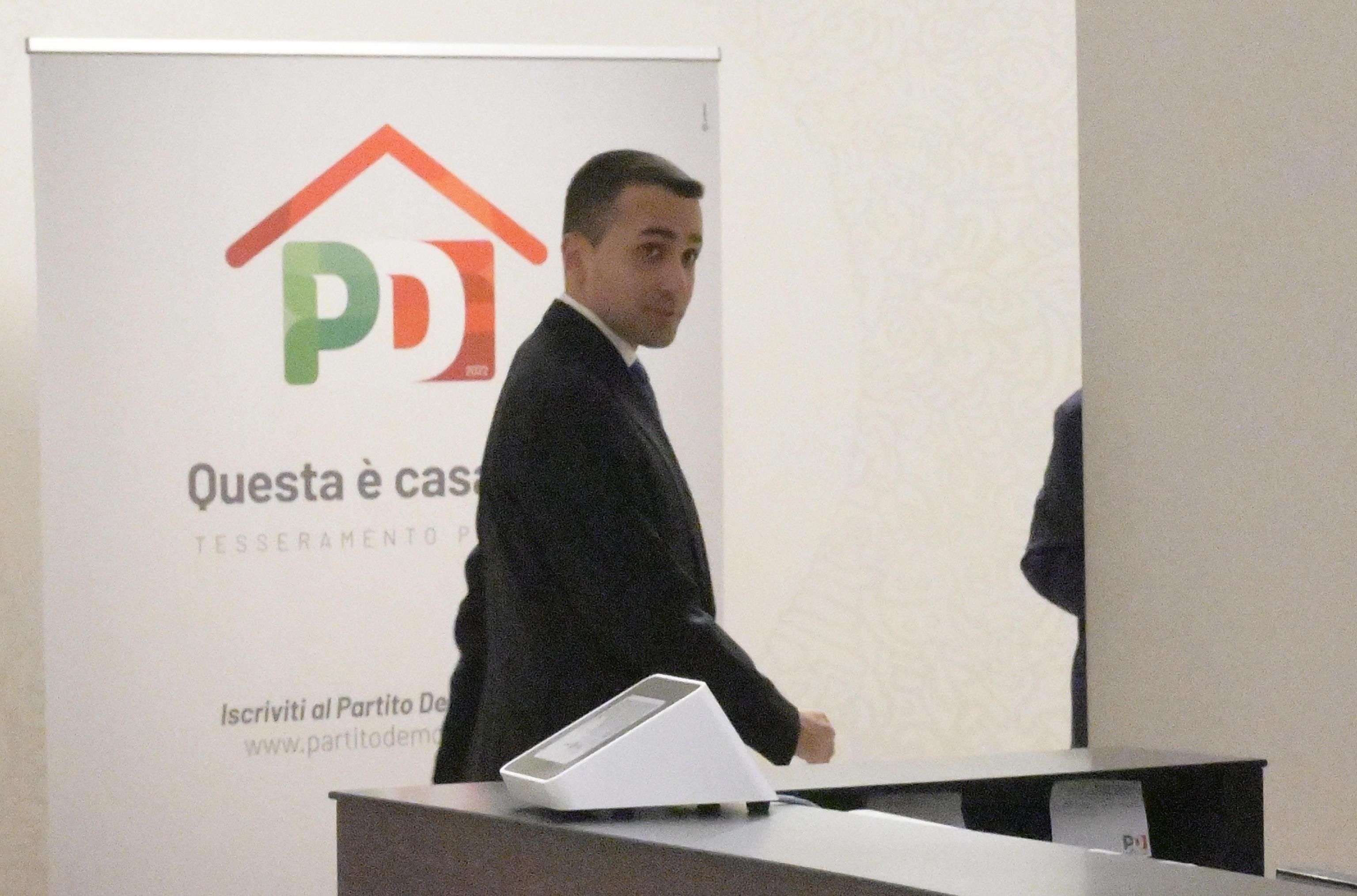 Di Maio, con che faccia dai lezioni di credibilità?