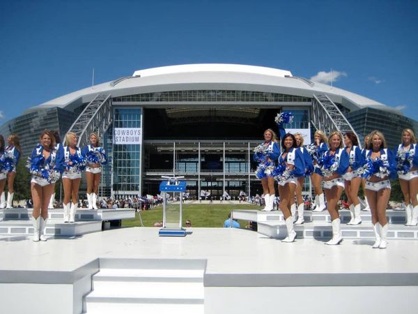 Is AT&T Stadium becoming the home Jerry Jones envisioned? Cowboys' play  suggests as much