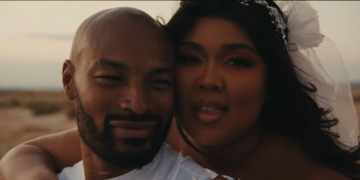 Lizzo Lays One on Tyson Beckford in '2 Be Loved'