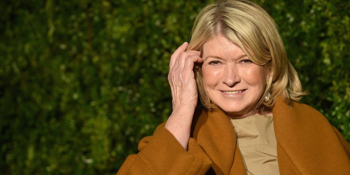 Martha Stewart Reminisces About Her Nude Magazine Cover