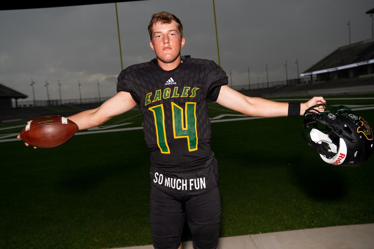 FBCA’s Dever commits to play football, baseball at Brown