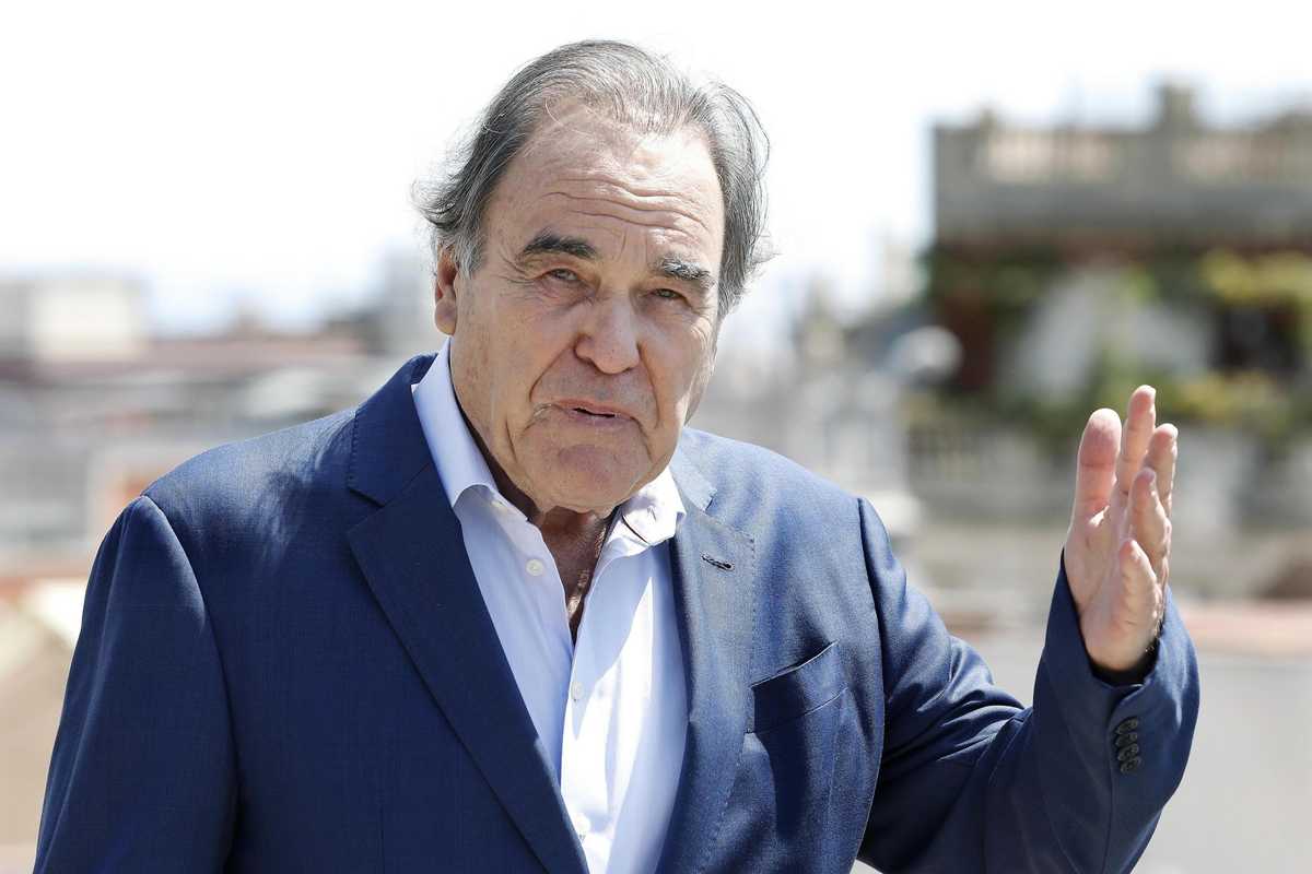 Stone delude gli eco-conformisti: «Ecco il mio film per il nucleare»