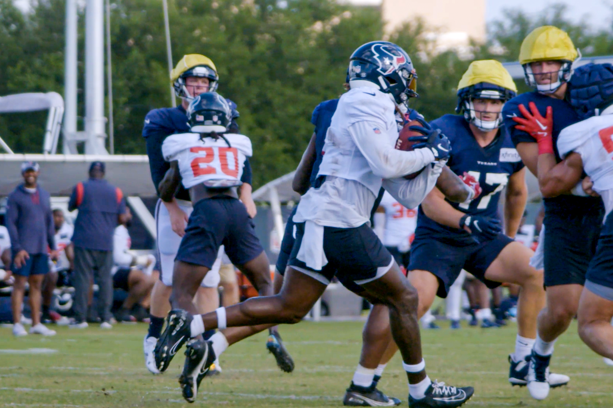 11 observations from Texans training camp: Rookie RB showing flashes