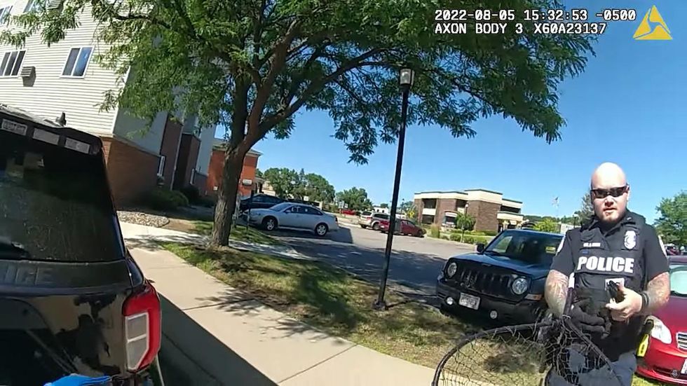 WATCH: ‘It’s a turkey, not a tiger!’ Bodycam footage shows police response to wild break-in call WATCH: ‘It’s a turkey, not a tiger!’ Bodycam footage shows police response to wild break-in call
