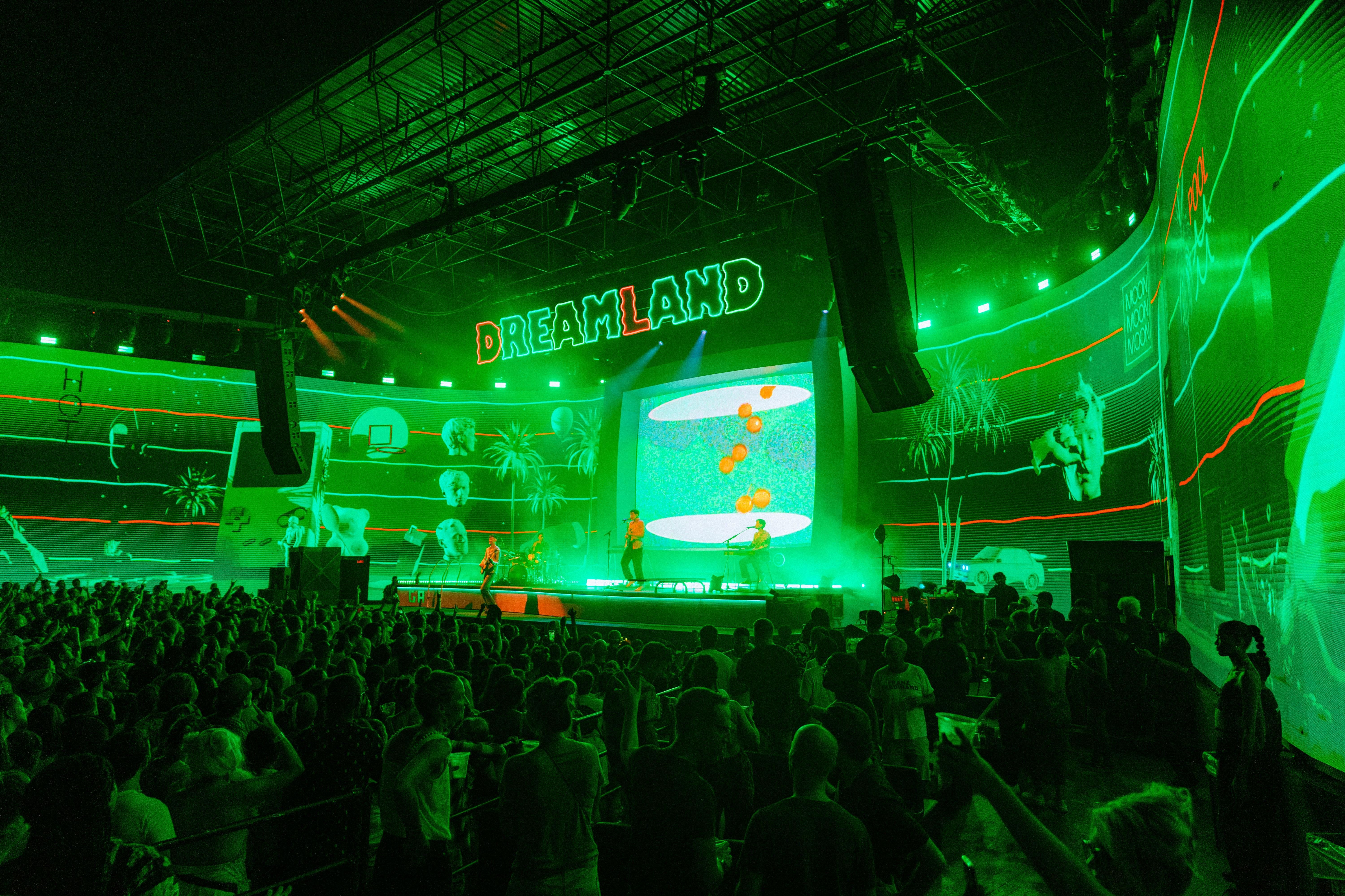 Glass Animals Bring Dreamland.irl To Brooklyn Popdust