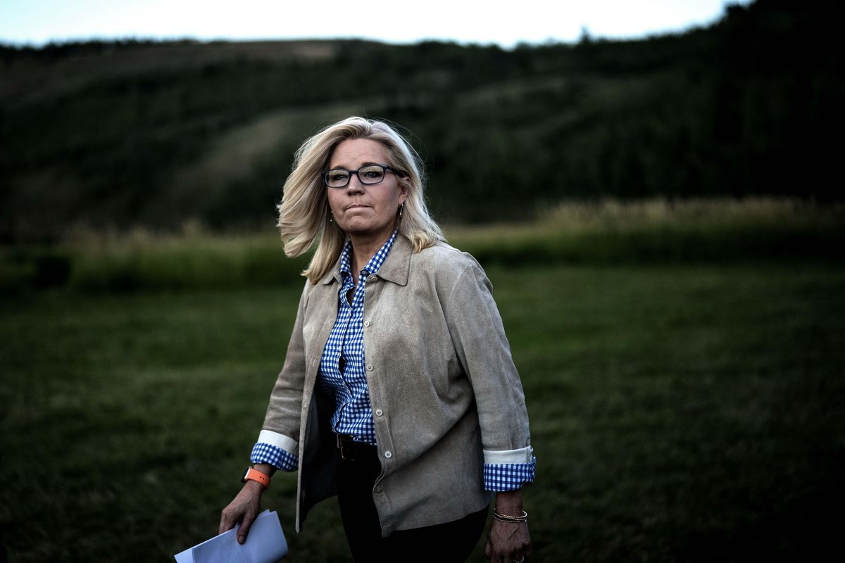 Con la sconfitta horror della Cheney la vendetta di Trump si è compiuta