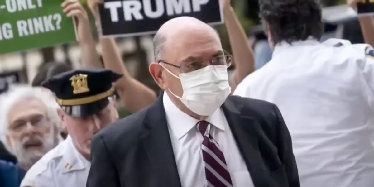 Trump Allies Ousted Weisselberg's Lawyer As 'Too Friendly' With Prosecutors - Vimarsana News