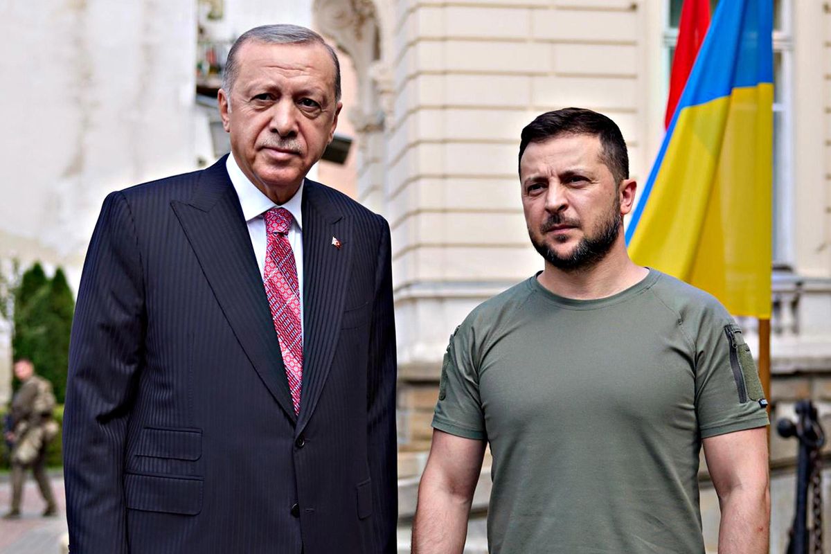 Erdogan apparecchia la tavola a Mosca e Kiev