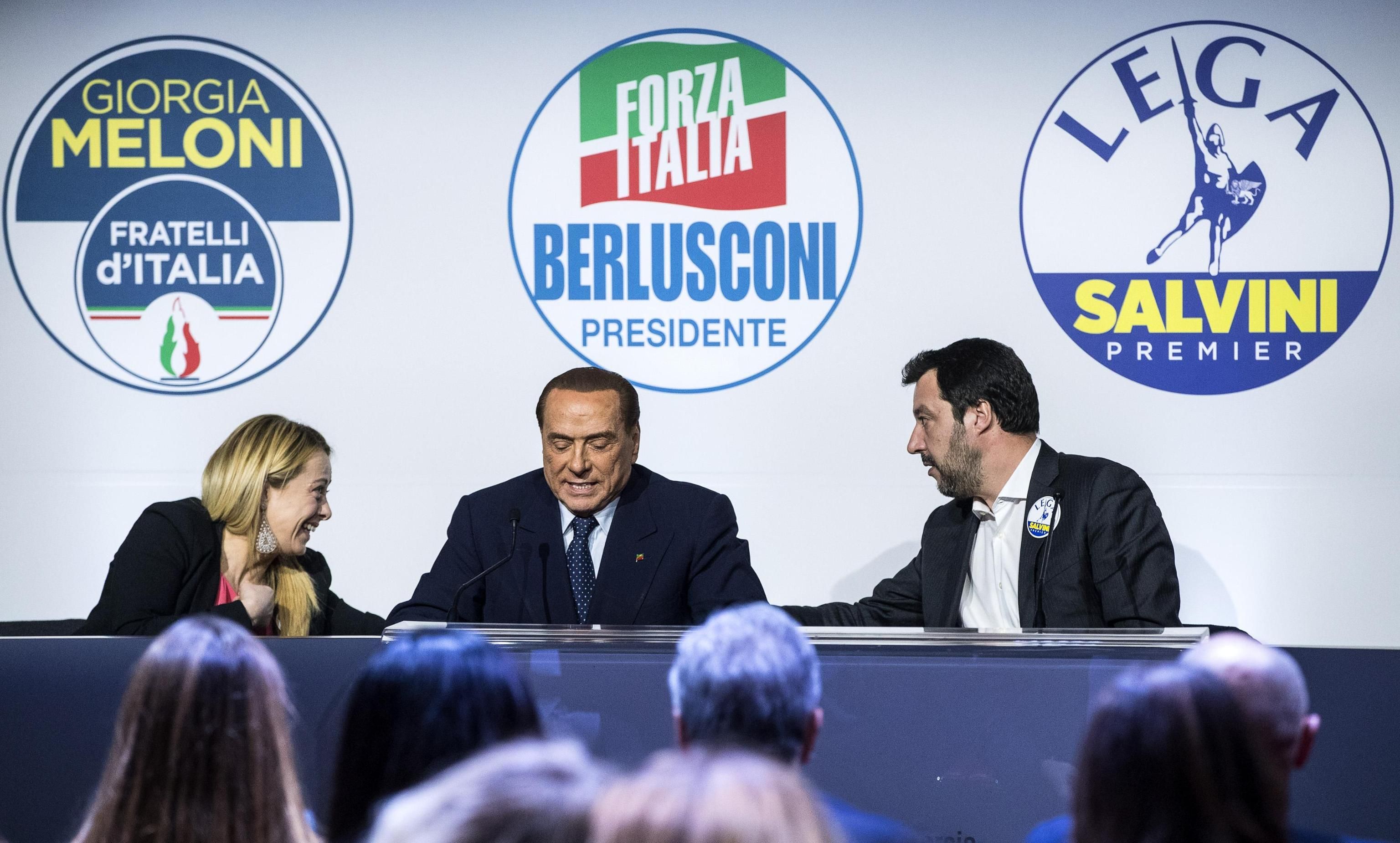 Magistrati, tasse e assistenzialismo. Fdi, Lega e Fi attaccano i totem rossi