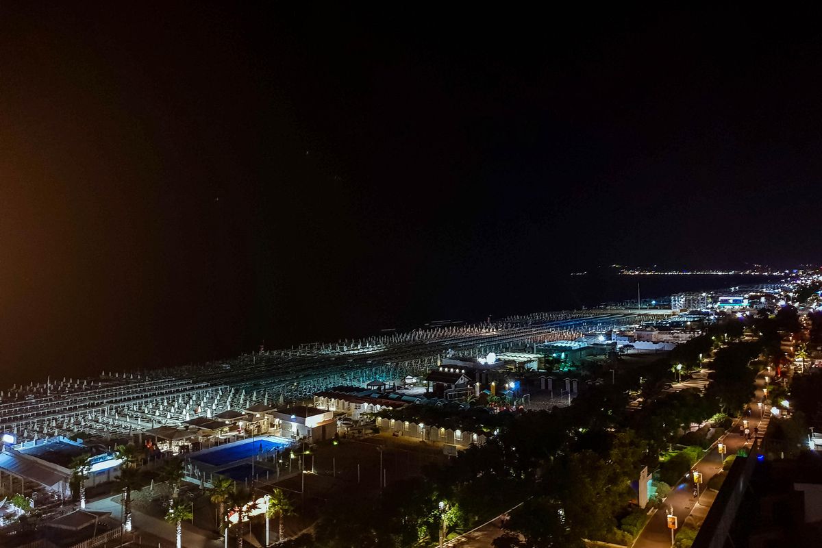 Riccione, da luogo per famiglie a inferno
