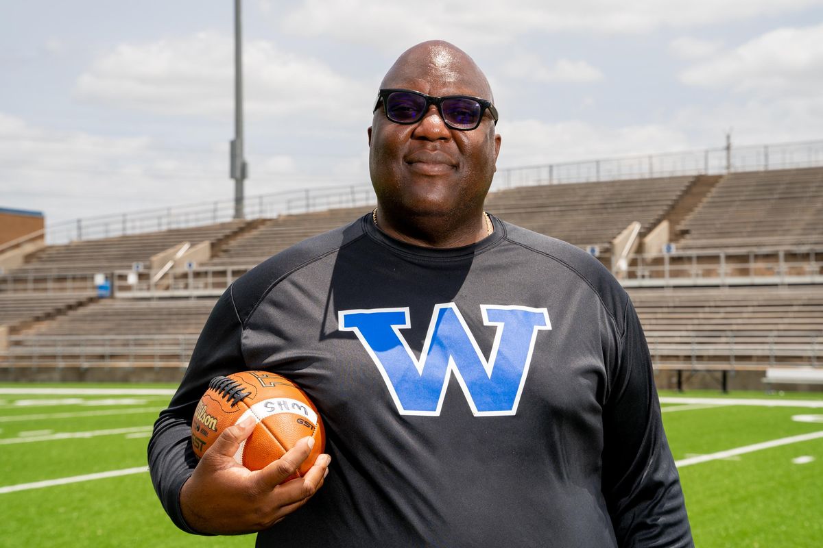 BACK HOME: Penson Returns to Willowridge to Lead Alma Mater