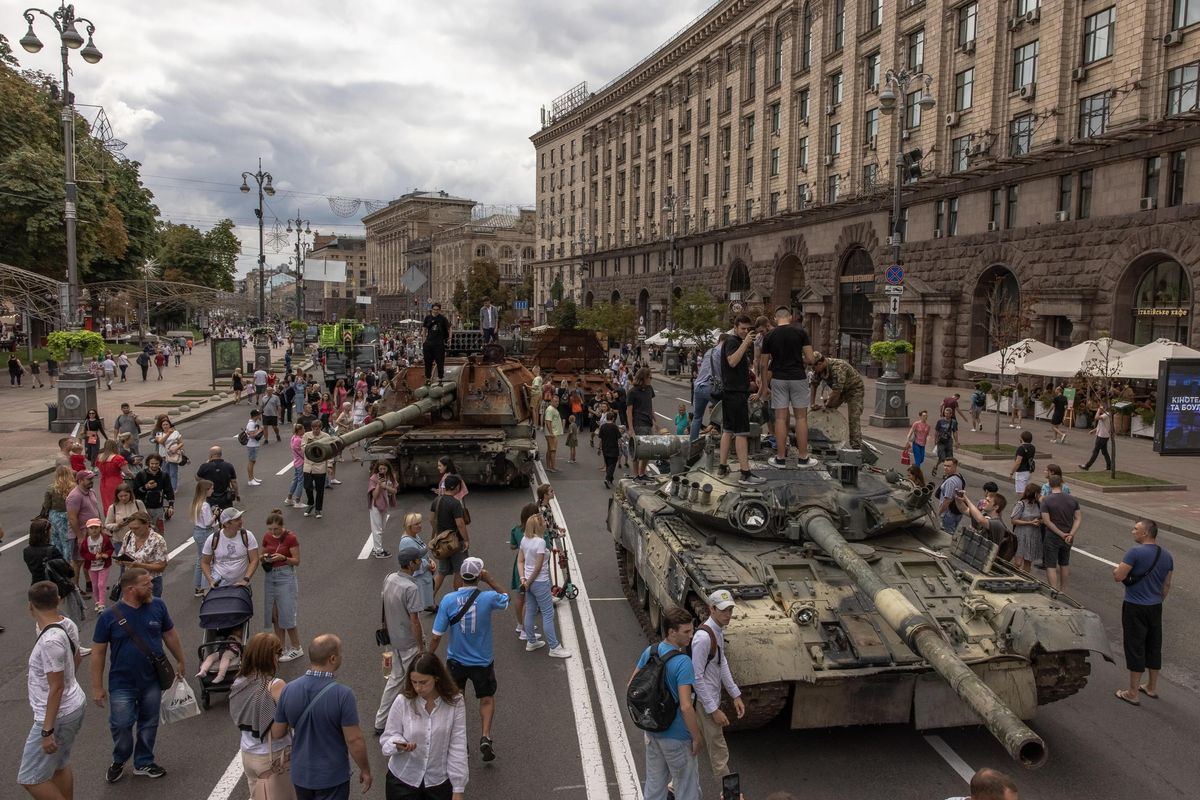 Controffensiva di Kiev con i droni. Raid sugli obiettivi russi in Crimea