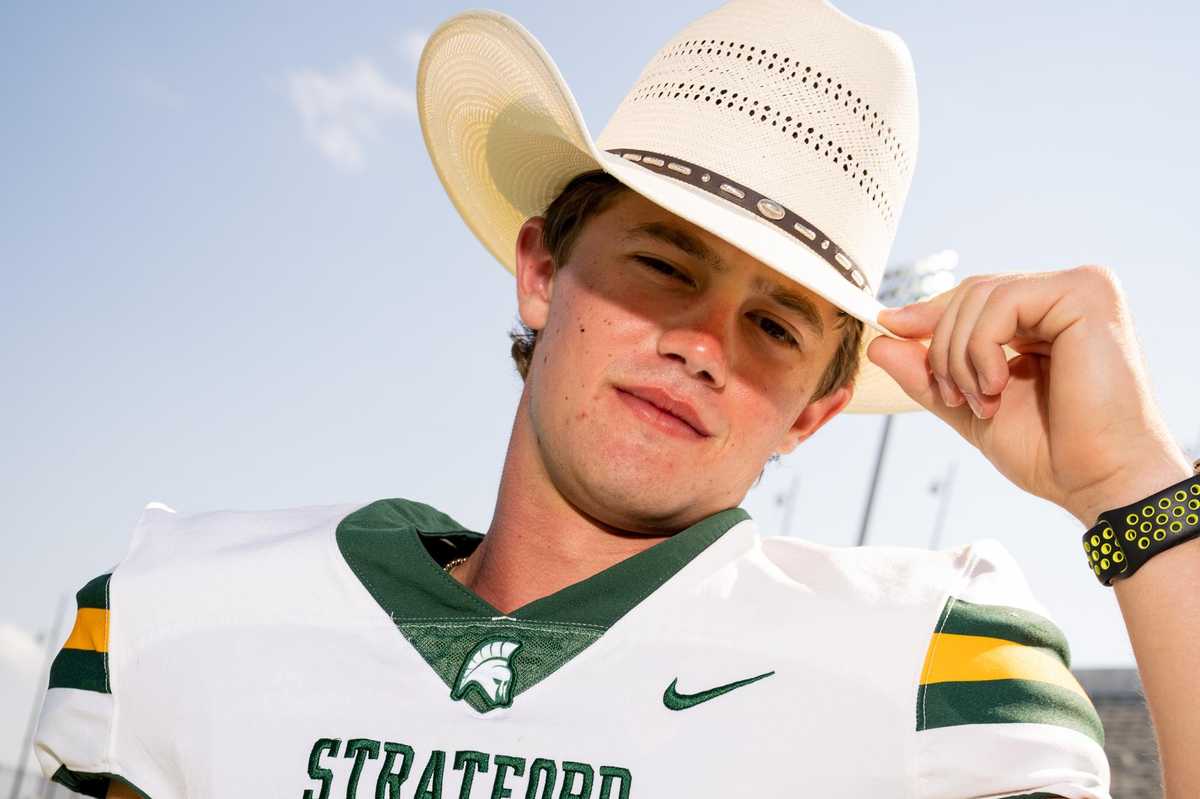 VYPE Houston Football Player of the Week Fan Poll - Week 1 (8.29.22)