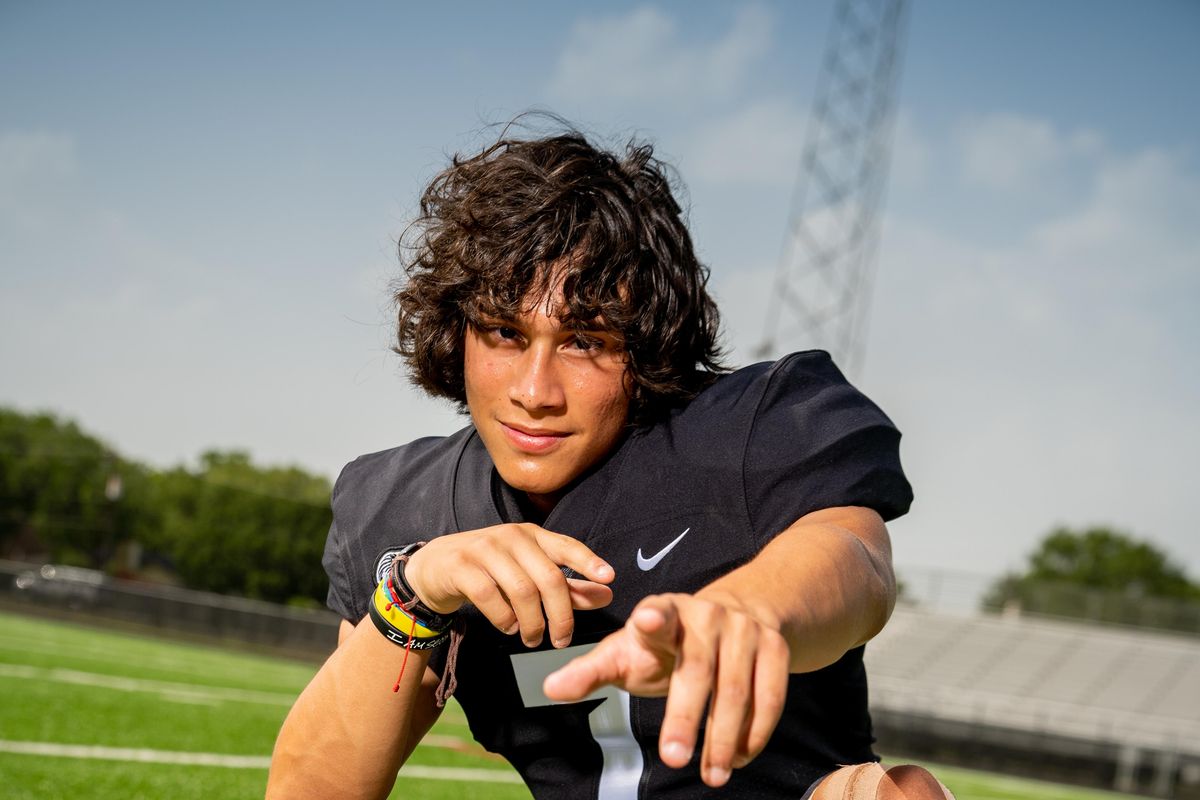 Randle QB Garza stars in return from torn ACL, meniscus