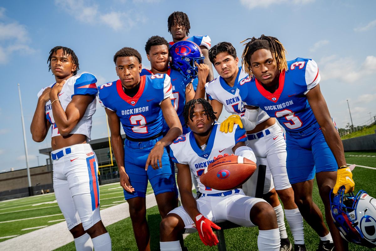 Dickinson Bounces Back with 14-0 victory over Ridge Point