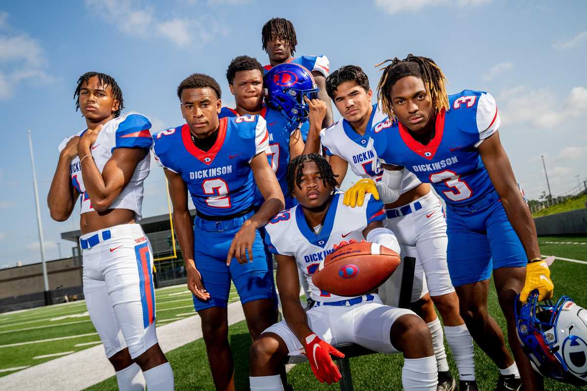 Dickinson Bounces Back with 14-0 victory over Ridge Point