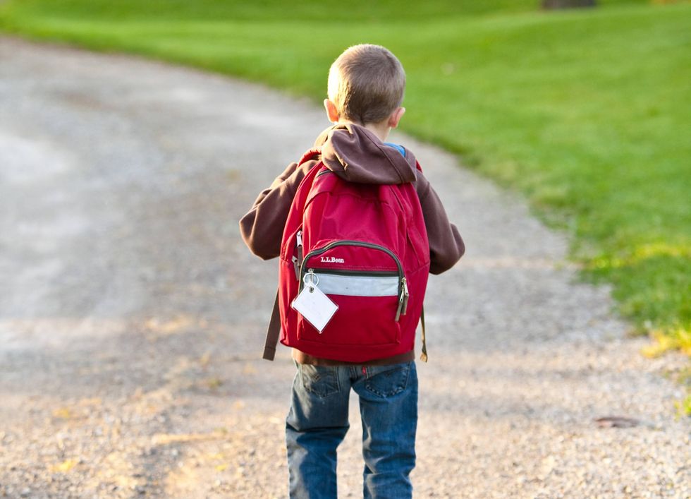 Mom admits she isn't perfect in a hilarious 'back-to-school’ sign she made for herself